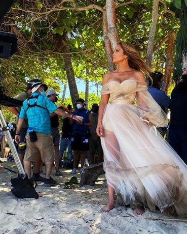 Jennifer Lopez reaparece radiante y poderosa tras el escándalo de su separación de Alex Rodriguez