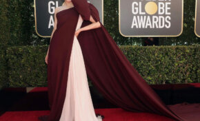 Transparencias, brillos, detalles únicos y mucho glamour: las mejor vestidas de los Golden Globes 2021