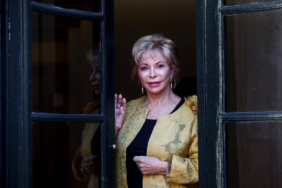 Isabel Allende: Veo el futuro con optimismo