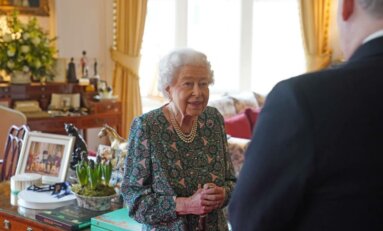 “No me puedo mover”: la reina Isabel II reconoce sentirse frágil por primera vez