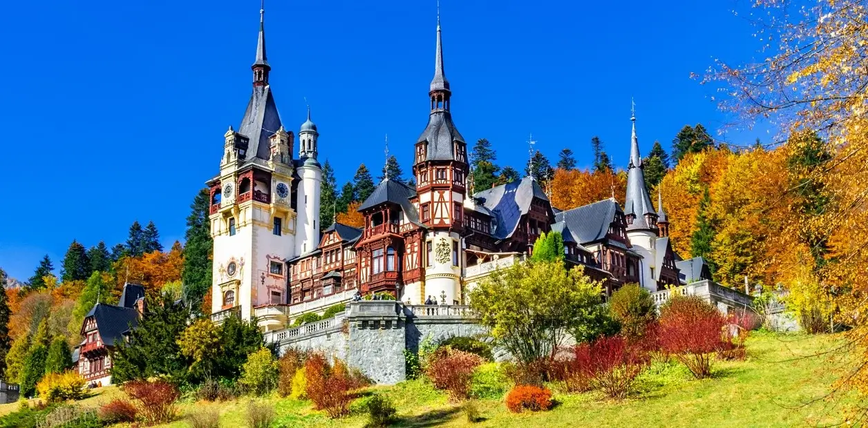 Turismo:  Viaje a los legendarios castillos de Rumania