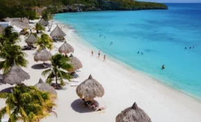 Buen clima todo el año.  Islas ABC: cómo son Aruba, Bonaire y Curaçao, las tres playas irresistibles del Caribe sur