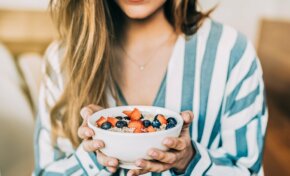 "Basada en evidencia"  Dieta Portfolio para bajar el colesterol: qué alimentos incluye y cuánto comer al día