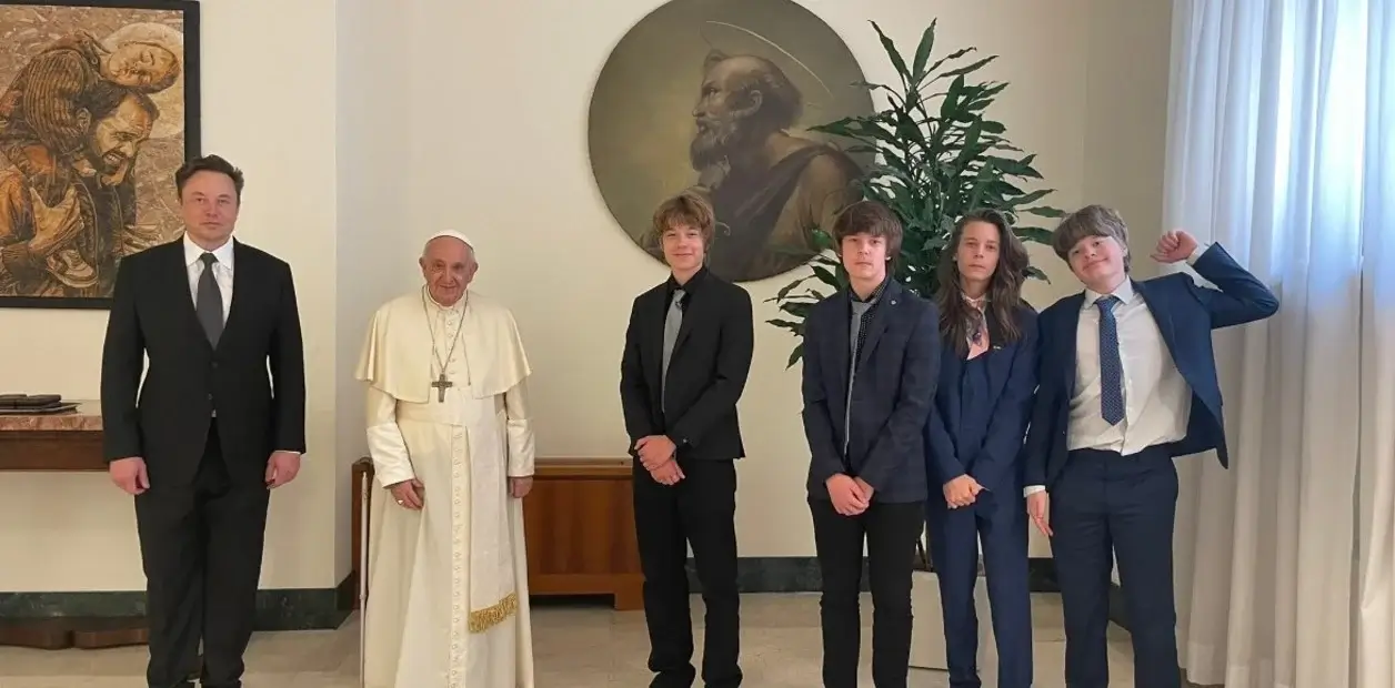 Vaticano:  El papa Francisco se reunió con Elon Musk, el hombre más rico del mundo