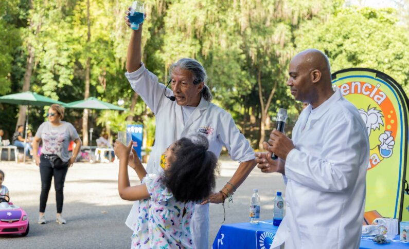 Cerca de 3,000 personas disfrutaron los “Domingos divertidos” del Popular