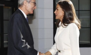 "Dame la mano como a un hombre", el reclamo de la reina Letizia al embajador de España en Estados Unidos