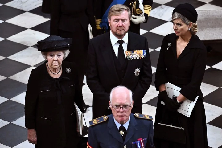 Realeza Británica  En fotos: funeral de Estado y entierro de la reina Isabel II de Gran Bretaña