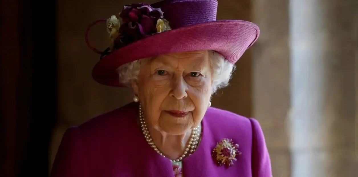 Todos los insólitos privilegios con los que contaba la reina Isabel II