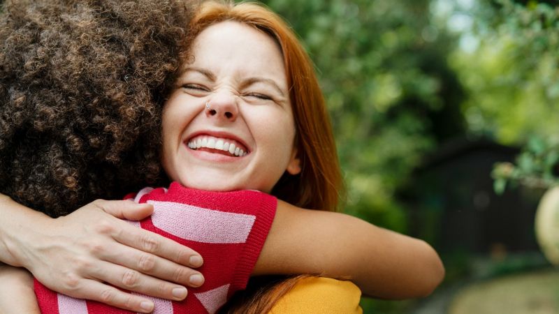 La clave para «una buena vida» según la Universidad de Harvard: qué dice el estudio más largo sobre la felicidad jamás realizado