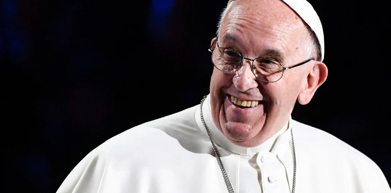 Los diez años del papa Francisco: «Soy viejo. Tengo menos resistencia. Y lo de la rodilla ha sido una humillación física»