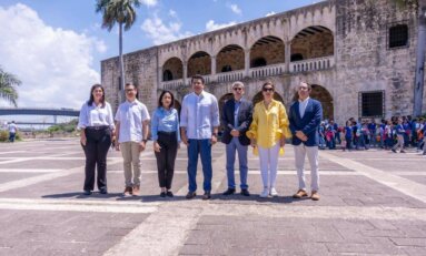 Collado deja iniciado los trabajos de restauración del Alcázar de Colón, Puerta de la Misericordia y museo de las Casas Reales