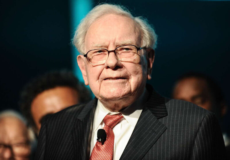 Warren Buffett, el sexto hombre más rico del mundo, sólo invierte tres dólares en su desayuno diario