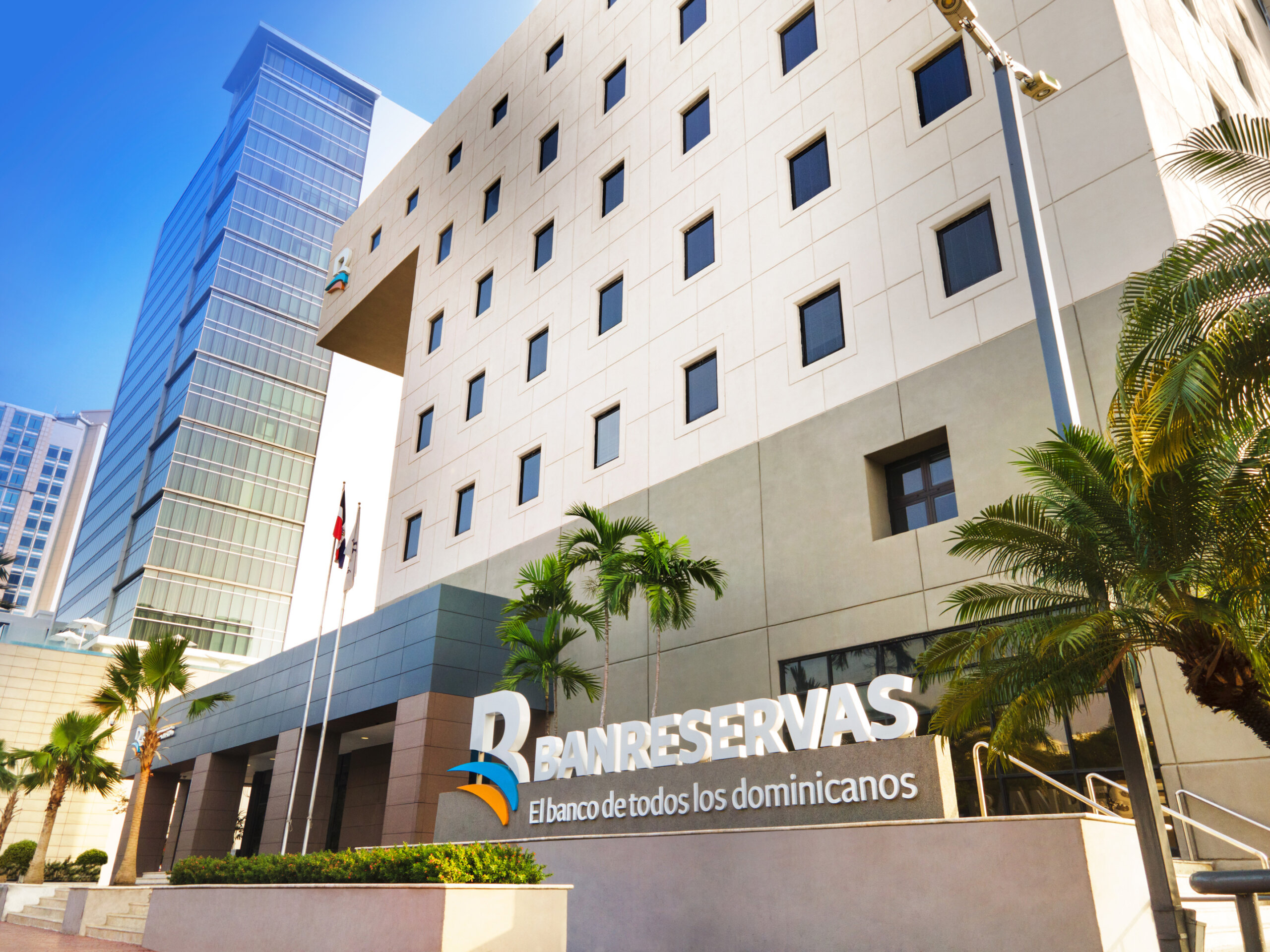 Global Finance premia a Banreservas  como Mejor Banco del Caribe y Mejor Banco de RD 2023