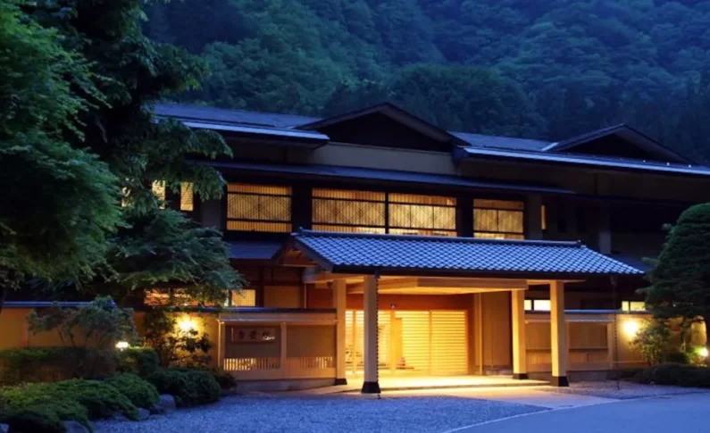 ¿Cómo es hospedarse en el hotel más antiguo del mundo?: así es el Nishiyama Onsen Keiunkan, de Japón