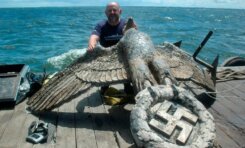 Uruguay convertirá el águila del acorazado nazi Graf Spee en una paloma de la paz