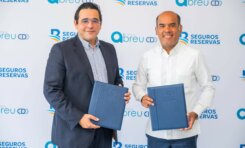 Seguros Reservas firma acuerdo para cobertura  cirugía robótica de última generación