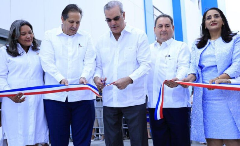 Presidente inaugura primer hospital traumatológico del Sur
